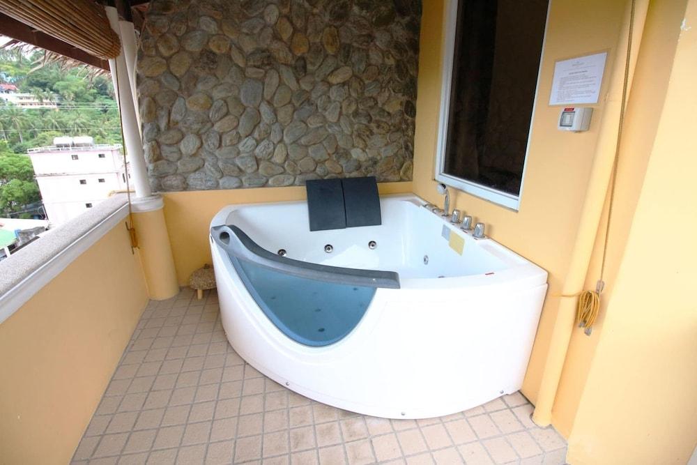 Mermaid Resort Puerto Galera Dış mekan fotoğraf