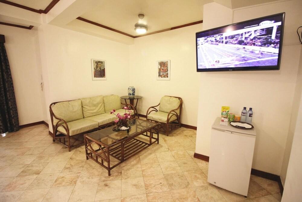 Mermaid Resort Puerto Galera Dış mekan fotoğraf