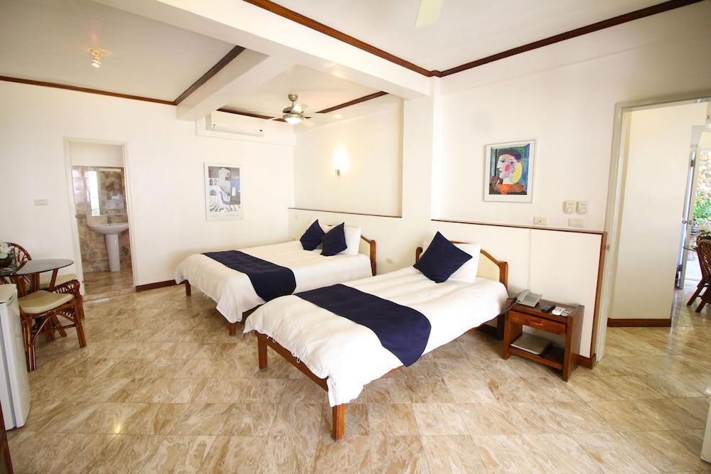 Mermaid Resort Puerto Galera Dış mekan fotoğraf