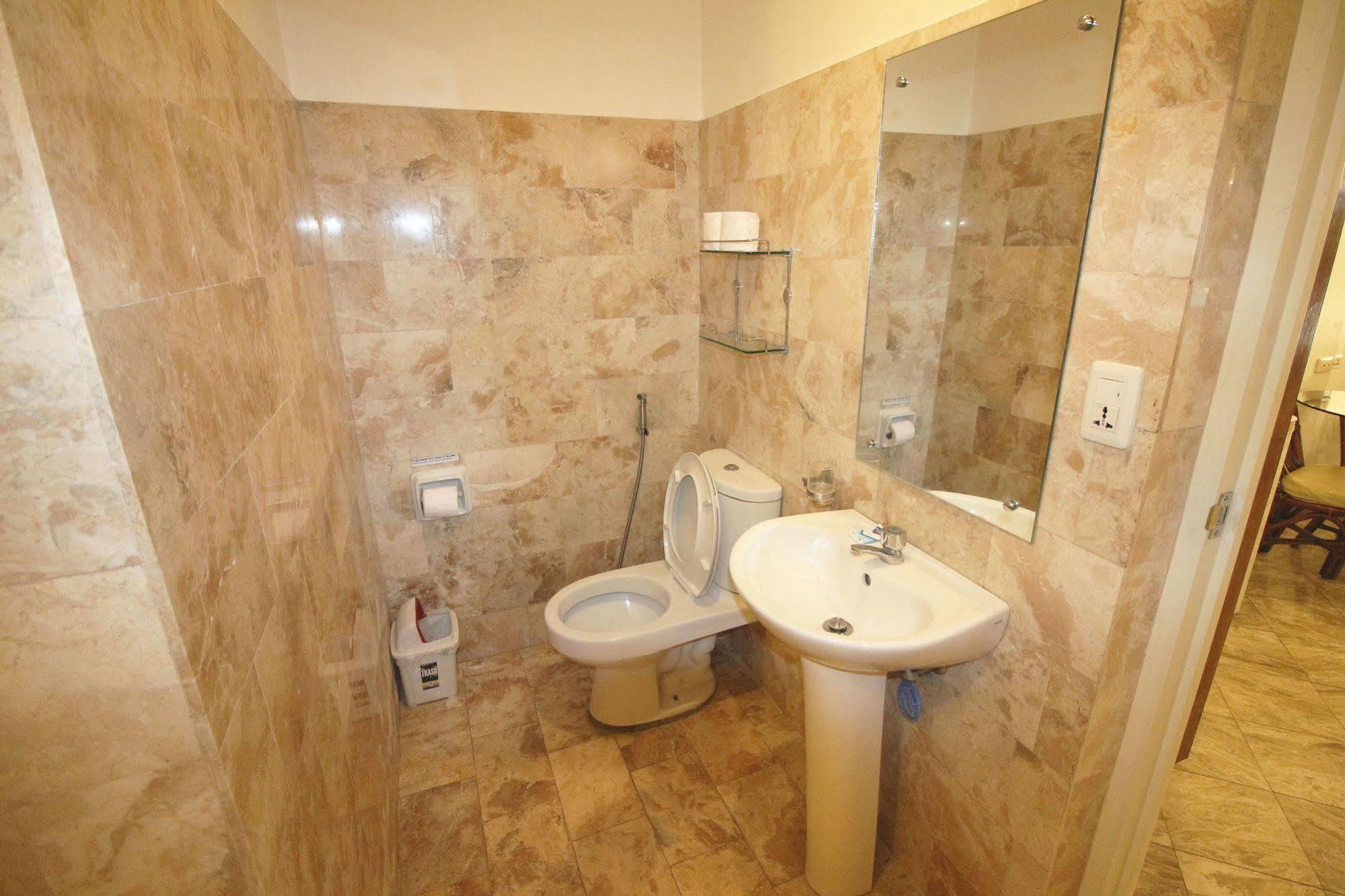 Mermaid Resort Puerto Galera Dış mekan fotoğraf